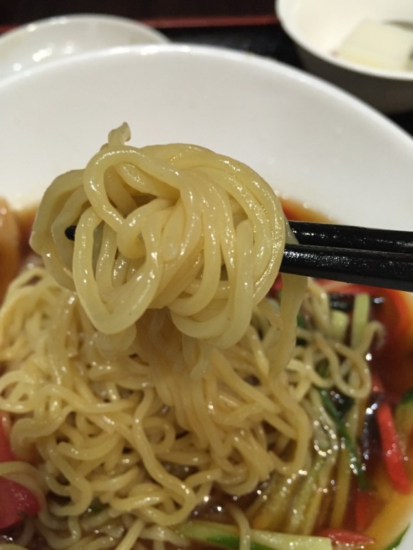 「中華居酒屋　香港府」の「冷やし中華」の麺も美味しかったです